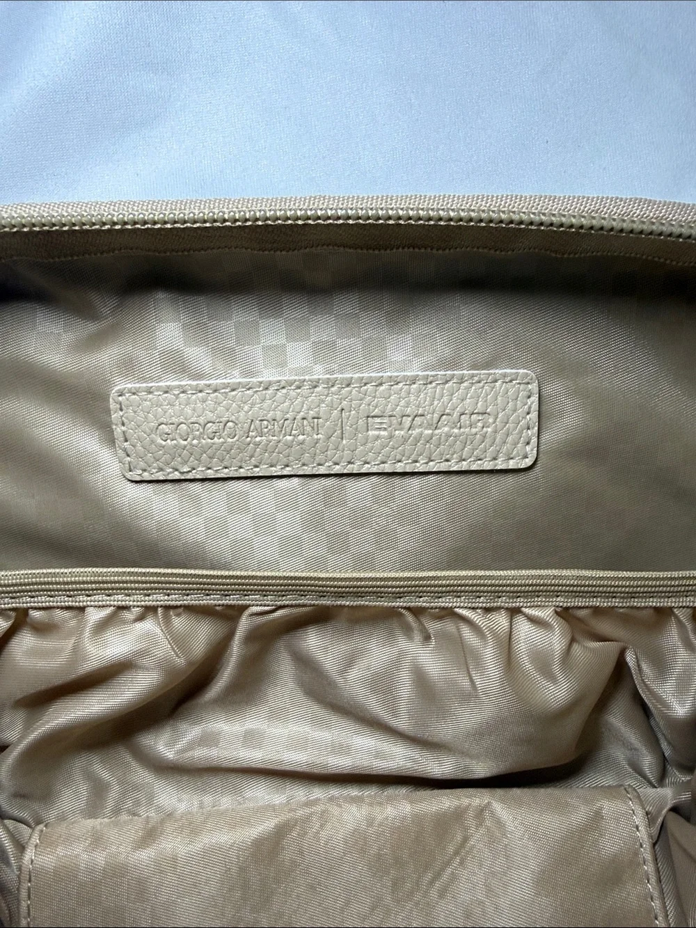 Giorgio Armani x EVA Air Royal Laurel Class Amenity Kit HARD Case only